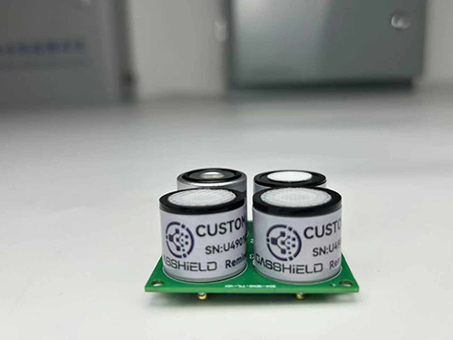 可燃气体传感器四气？